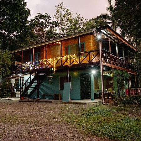 Casa Aldirica Otel Cahuita Dış mekan fotoğraf